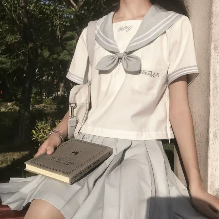 奎师那与伊人